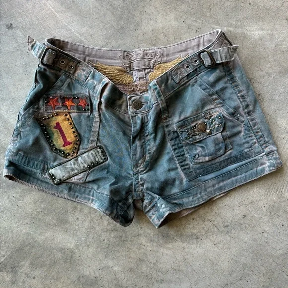 Robin’s Jean Studded Shorts - Picture 1 of 8
